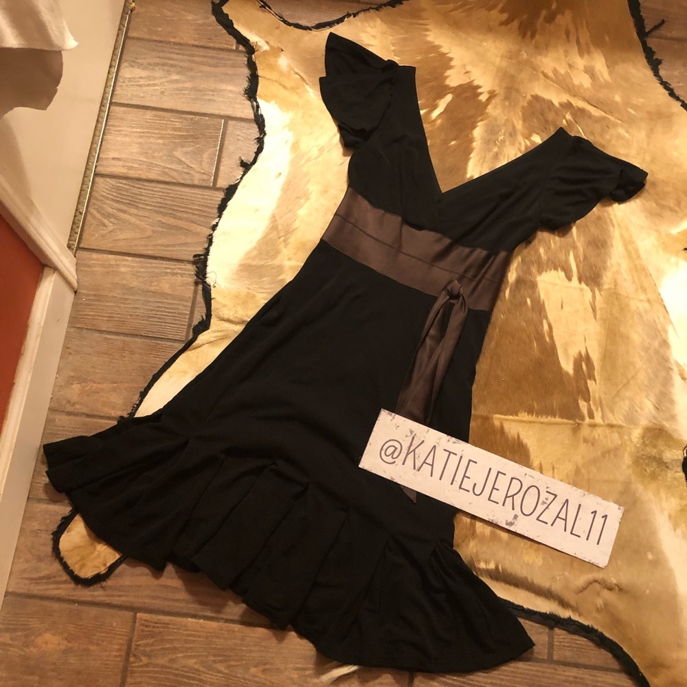 Kay unger size 2 dress 🌈 - Picture 1 of 4